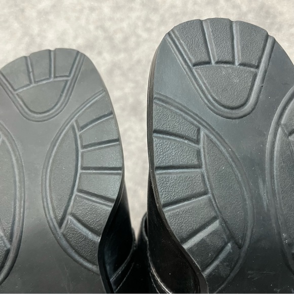 Bass Black Leather Ankle Boots - Picture 5 of 8